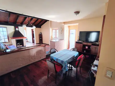 Depto Tipo Casa en Venta en Cid Campeador, USD 149.900