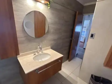 Departamento 4 ambientes con 2 baños
