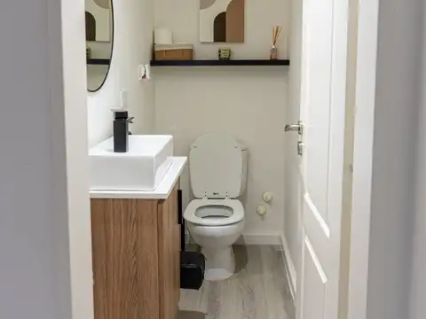 Depto Tipo Casa en Venta con 1 cocheras