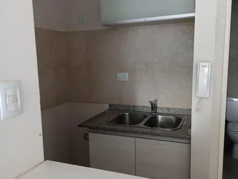 Departamento en Alquiler en Zarate, $ 500.000