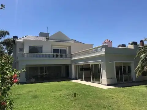 Jockey Club Golf