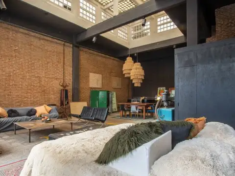 VENTA DEPTO LOFT ALMAGRO CON BALCON
