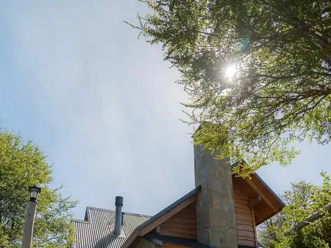 Rio Hermoso sobre la ruta 7 lagos