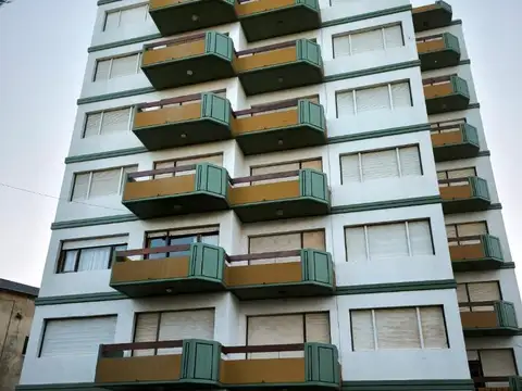 Avenida 1 1900, Piso 7