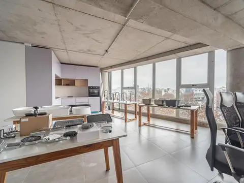 Venta oficina comercial duplex con balcón en Villa Crespo Palermo.