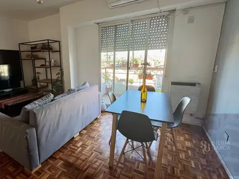 Venta, Departamento en Villa Gral. Mitre- 2 balcones- doble orientación piso 18!