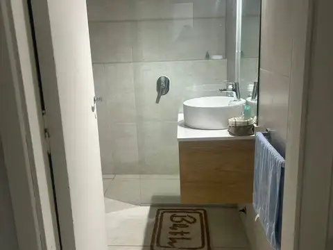 Depto Tipo Casa en Alquiler con 1 cocheras