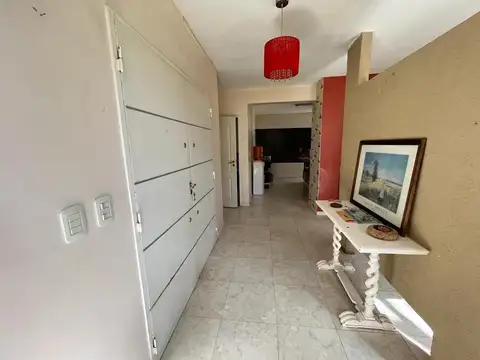 Casa en Venta en Loma Verde, USD 215.000