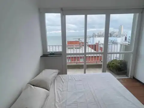 Departamento en Alquiler en Centro, $ 900.000