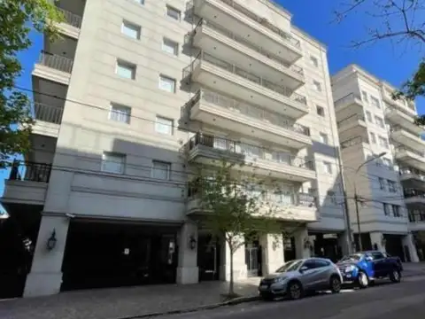 Sarmiento e/ Avellaneda y San Lorenzo