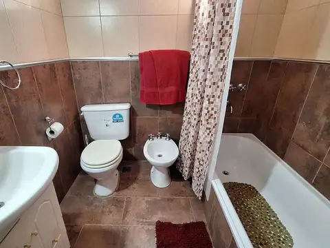 Depto Tipo Casa 3 ambientes con 1 baño