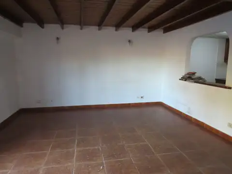 Depto Tipo Casa en Venta de 3 ambientes