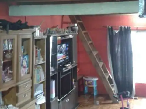 Casa en Venta en Rafael Calzada, USD 65.000