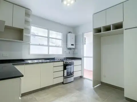 Departamento en Alquiler con 1 cocheras