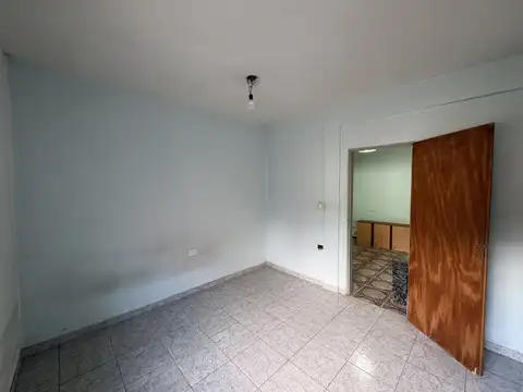 Lourdes 1069 , Piso 0