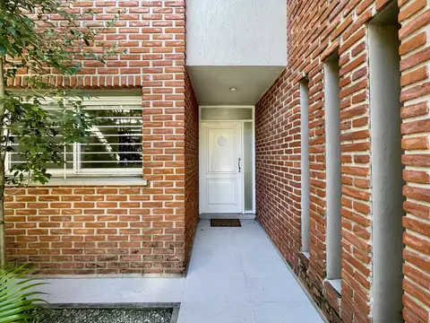 11 e/ 526 y 527 500