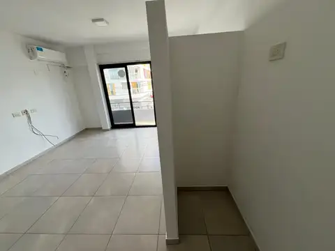 Departamento en Alquiler en Belen De Escobar, $ 395.000