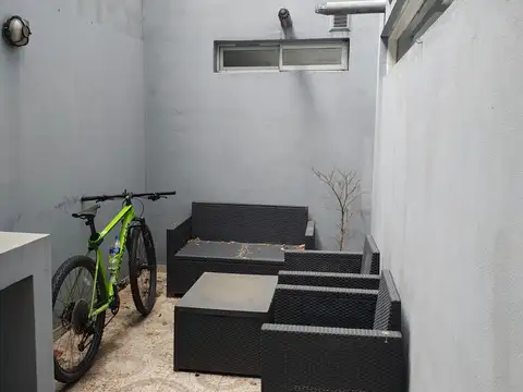 Departamento en Alquiler en Colegiales, $ 950.000