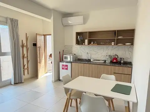 Departamento en Alquiler en Centenario, USD 1.900
