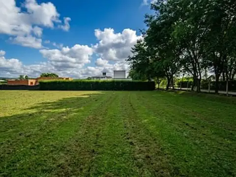 Club de Campo. Ojimoro. Zona Aeropuerto. Lote 72