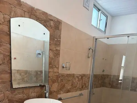 Casa Monoambiente con 1 baño