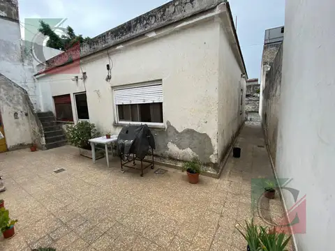 Av 25 de Mayo al 1100