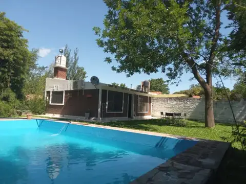 Venta Casa 2 dormitorios- Piscina
