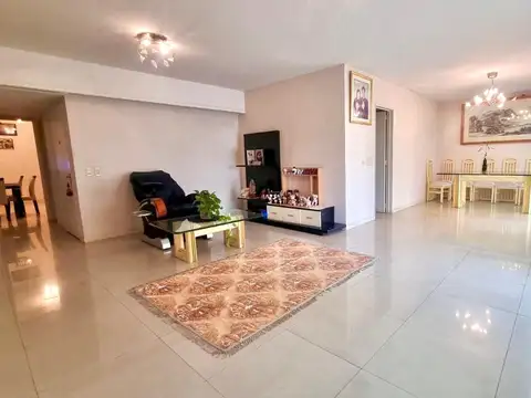 Departamento 4 ambientes con 3 baños