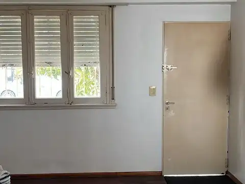 Depto Tipo Casa en Alquiler de 3 ambientes