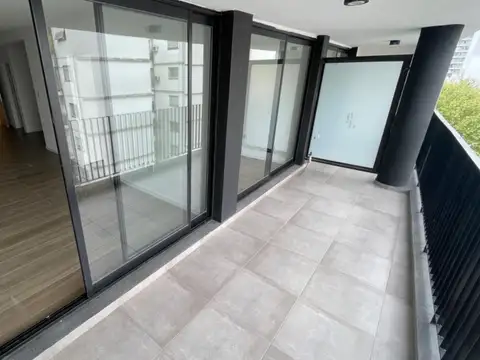 San Juan 2900, Piso 7