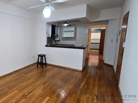 Departamento en Alquiler con 1 cocheras