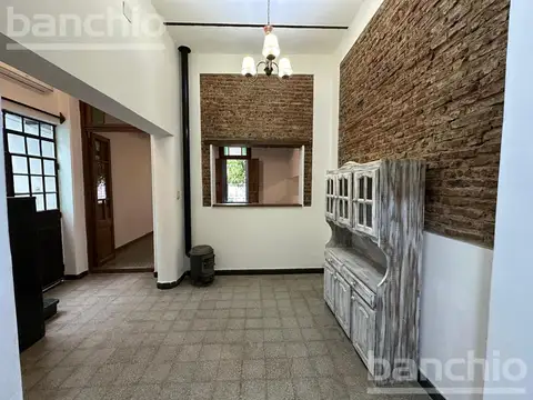 Casa en Venta con 1 cochera