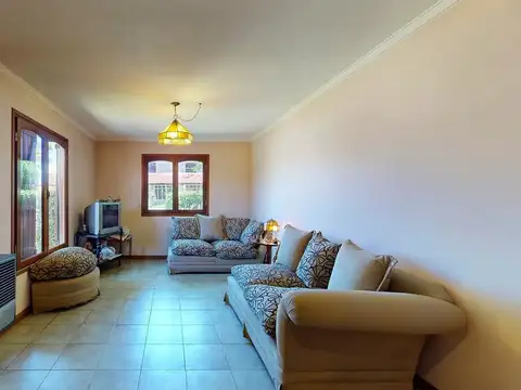 VENTA PH 3 AMBIENTES CON COCHERA BARRIO CAISAMAR 