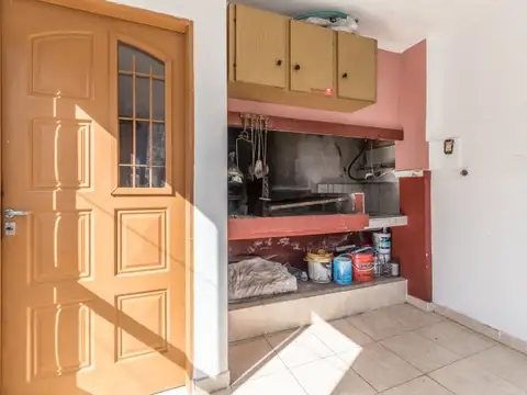 Depto Tipo Casa en Venta en Boedo, USD 99.000