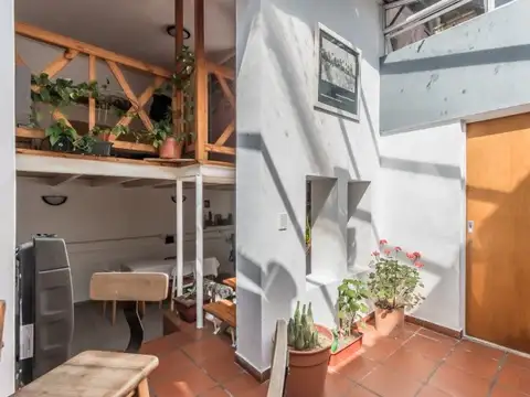 Depto Tipo Casa en Venta de 3 ambientes
