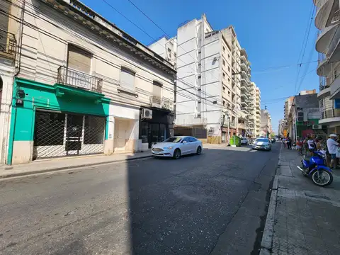 Mendoza 945