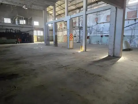 Galpon en Venta en Lanus, USD 170.000