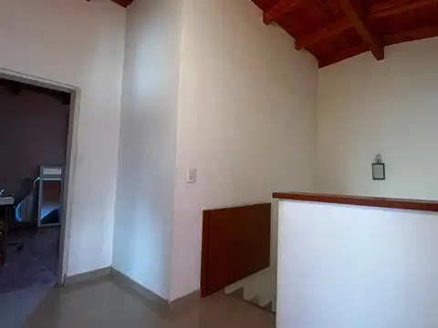 CASA DE 3 DORMITORIOS EN VENTA, PIEDRAS BLANCAS