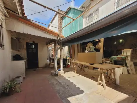 Galpon en Venta 23  mts Fondo