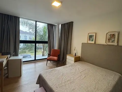 Casa en Alquiler de 5 dormitorios