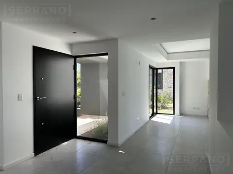 Casa en Alquiler de 4 dormitorios