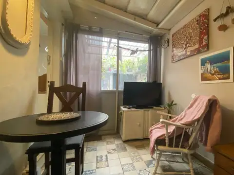 Depto Tipo Casa en Venta de 2 ambientes