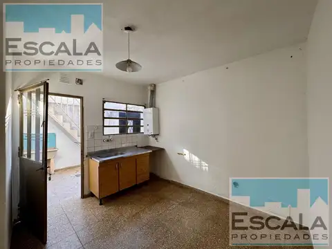 DEPARTAMENTO INTERNO DE PASILLO UN DORMITORIO EN VENTA ARROYITO