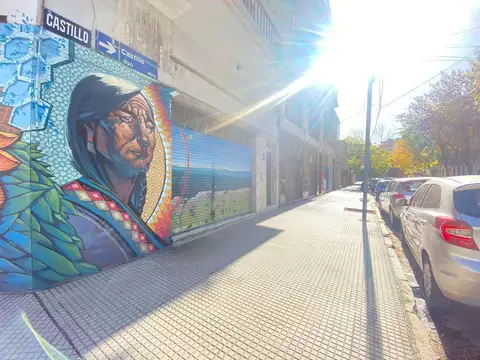 Excelente Local de 40 m2 a la calle!