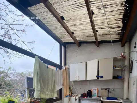 Departamento 4 ambientes con 2 baños