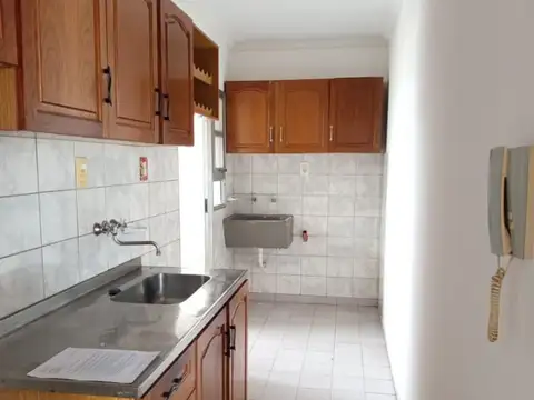 Departamento en Alquiler en Centro, $ 650.000