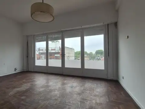 Depto Tipo Casa en Venta de 4 dormitorios