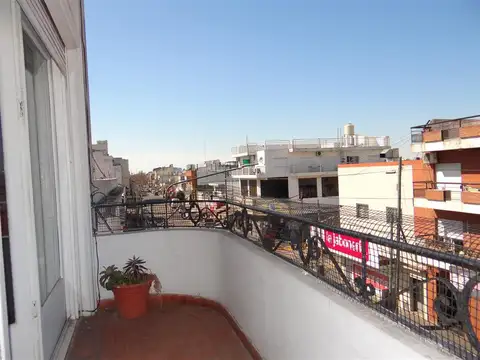 Depto Tipo Casa en Venta 30 años