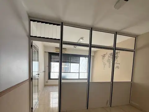 Oficina en Alquiler en Centro, $ 290.000