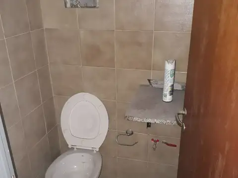 Casa en Venta con 5 cocheras